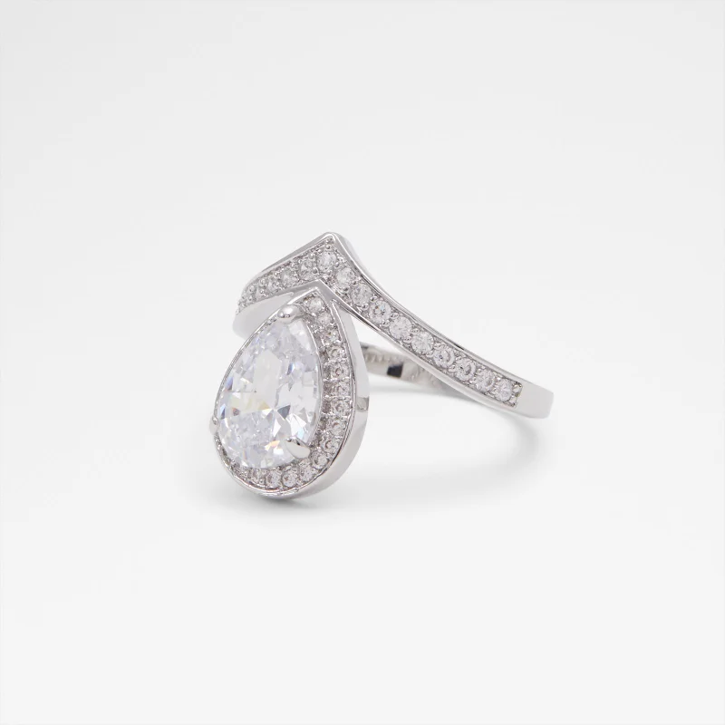 BAYNTON Embellished Ring